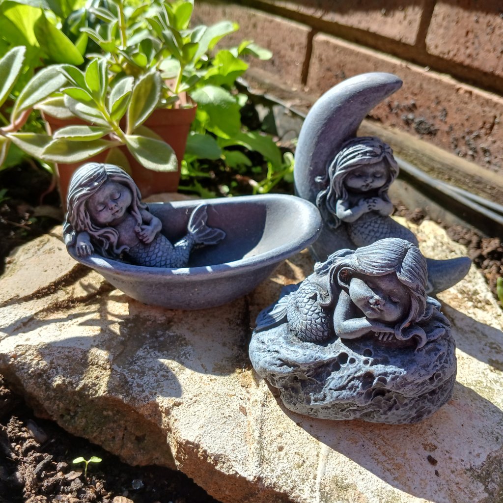 Sleeping Mermaid Statue Set