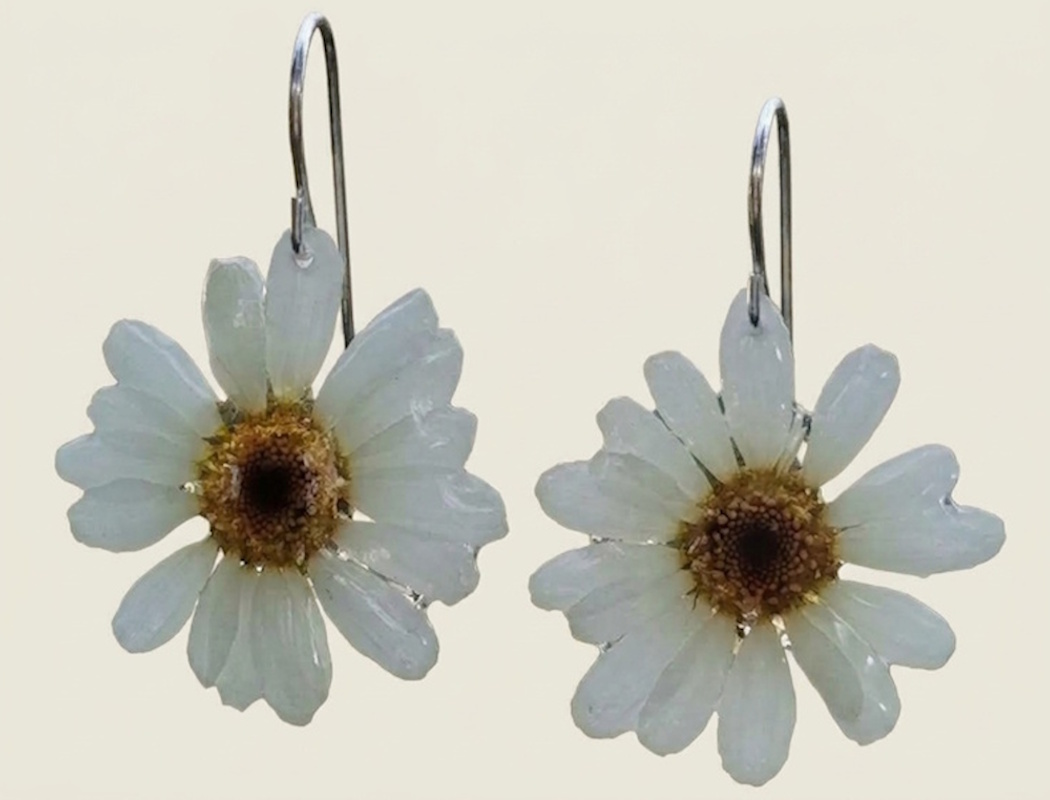 Daisy Bloom Earrings